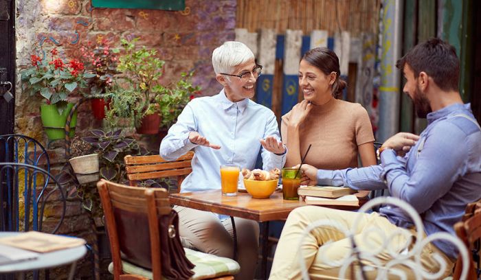 Personas disfrutando